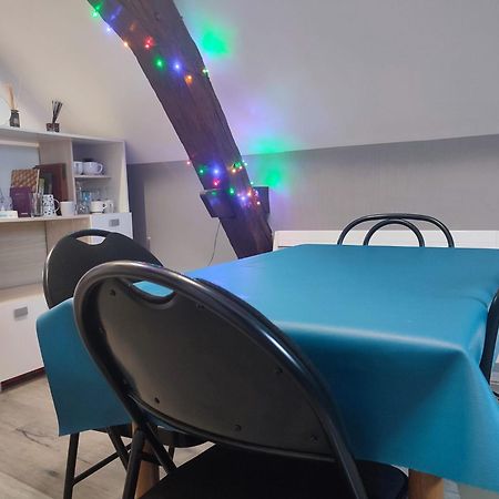 Grand Appartement Chaleureux Mirebeau-sur-Beze Zewnętrze zdjęcie